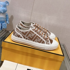 Fendi Low Shoes